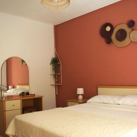 Seaside Serenity - A Lovely Apartment With Views เมลลิฮา ภายนอก รูปภาพ
