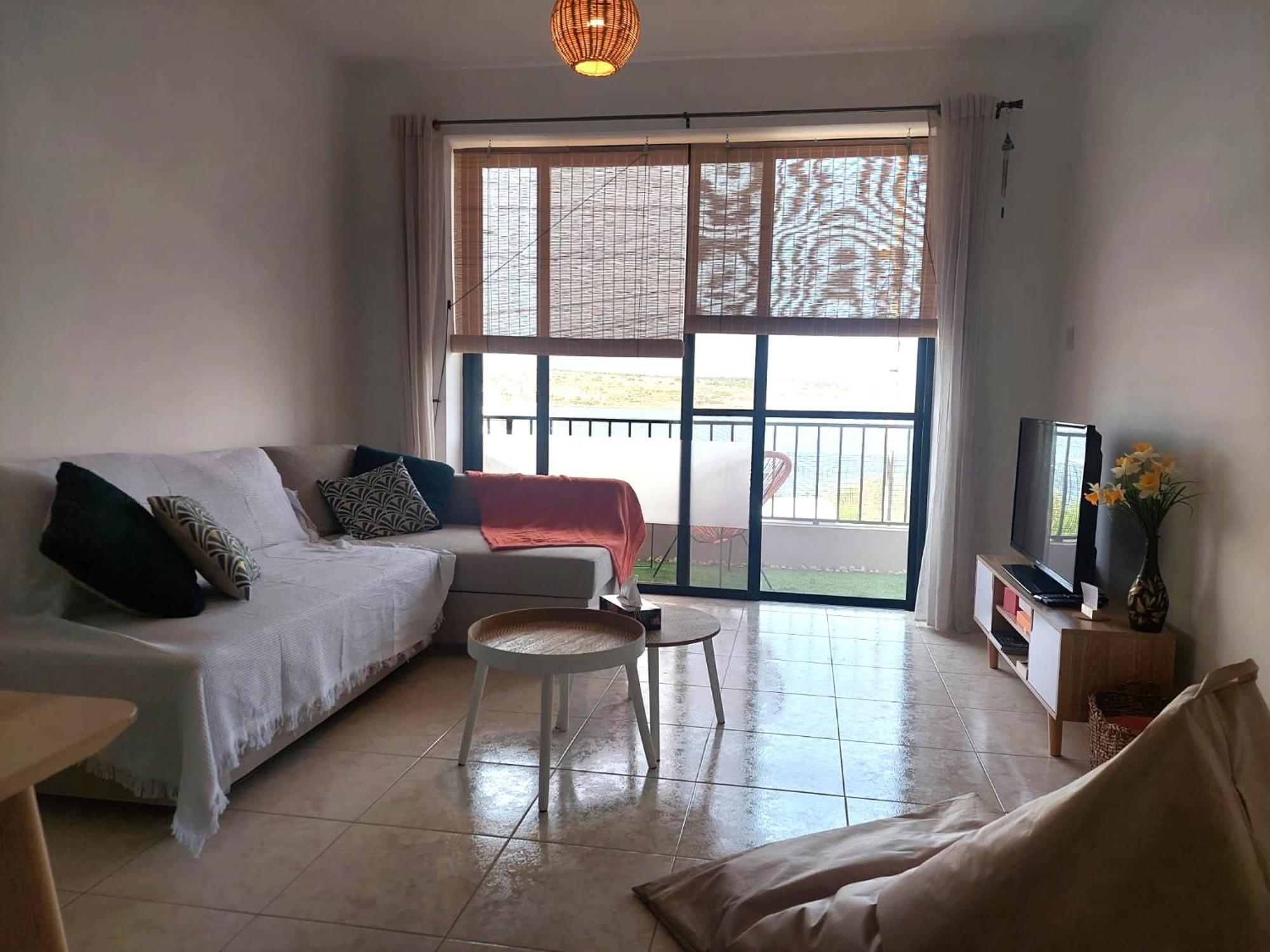 Seaside Serenity - A Lovely Apartment With Views เมลลิฮา ภายนอก รูปภาพ