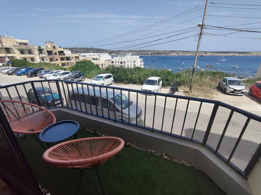 Seaside Serenity - A Lovely Apartment With Views เมลลิฮา ภายนอก รูปภาพ